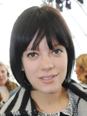 Lily Allen: I made myself sick to stay thin - CelebsNow
Lily Allen