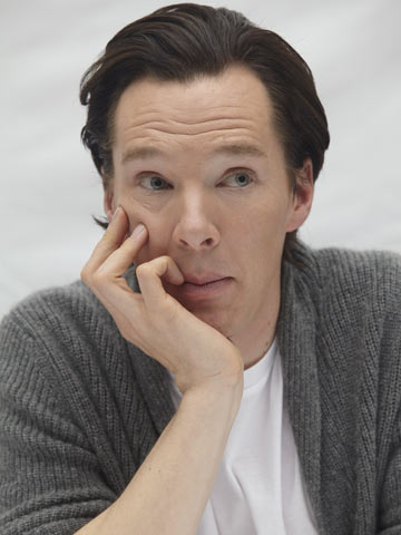 What's happened?! Benedict Cumberbatch sports scruffy ...
Benedict Cumberbatch