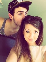 Zoella Hookup Alfie 2018 Deyes And Are Zoella Hookup Alfie 2018 Deyes And Are