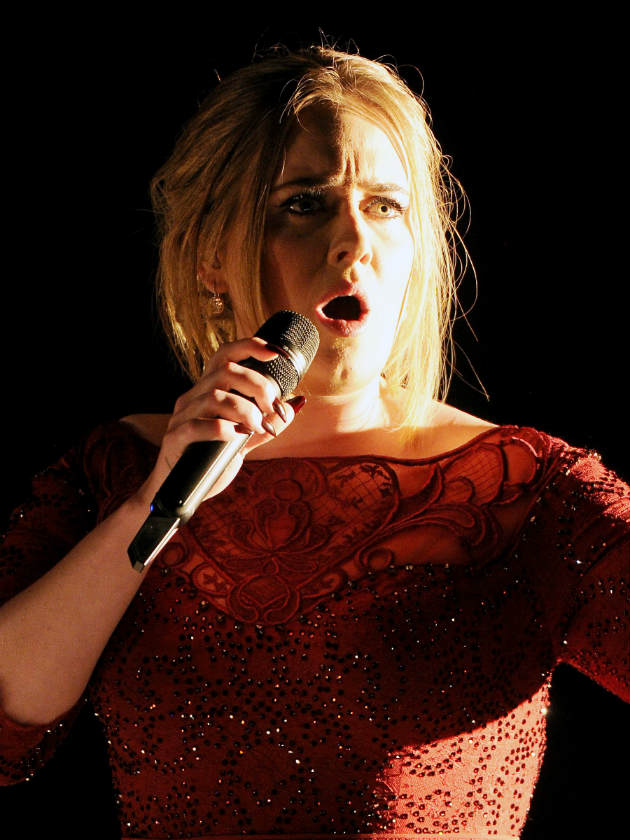 Adele launches her stadium tour by getting a woman to propose to her boyfriend on STAGE!