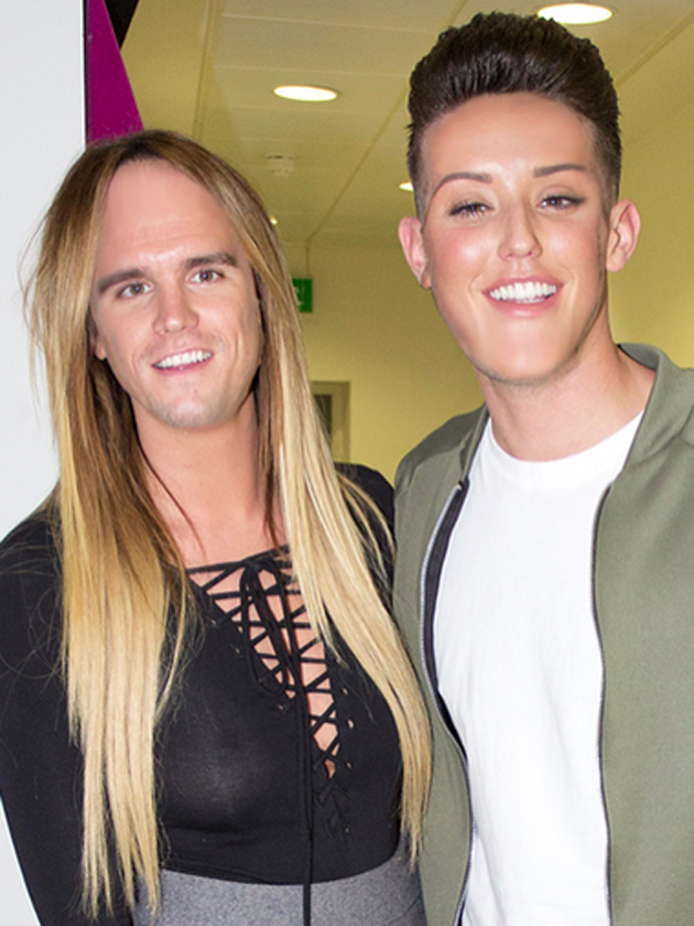 PICTURES: 11 of the best celebrity Face Swaps EVER!