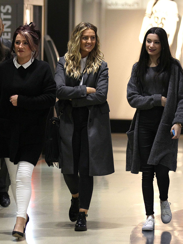 Does THIS prove Perrie Edwards is still close to Zayn Malik's family? - CelebsNow