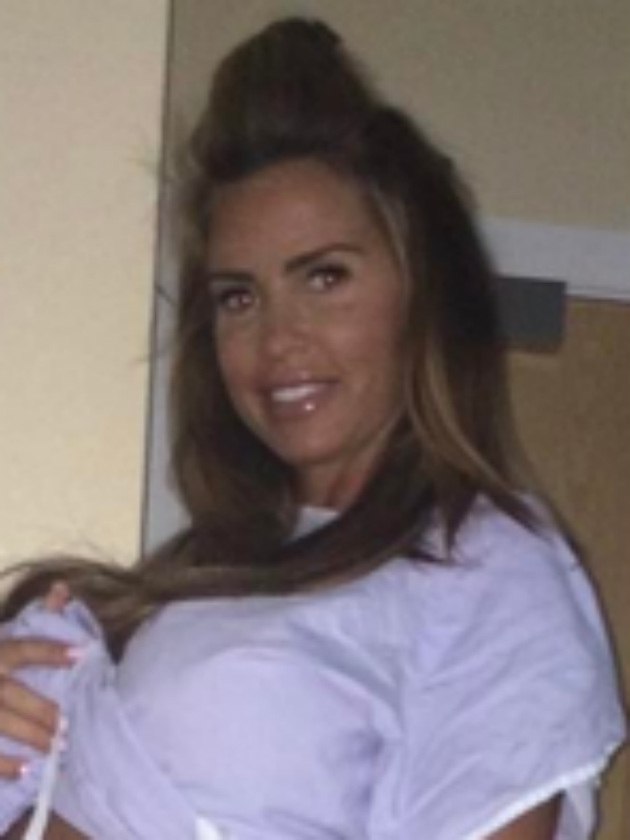 Katie Price divides fans with NAKED pregnancy throwback photo taken moments before giving birth