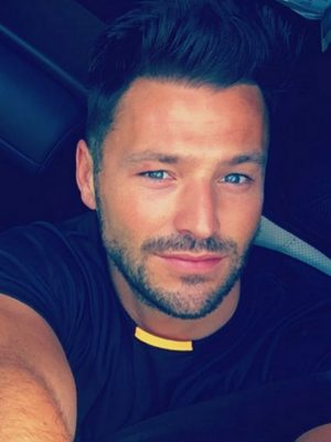 'Michelle Keegan is one lucky lady!' Mark Wright shows off toned body in cheeky towel snap