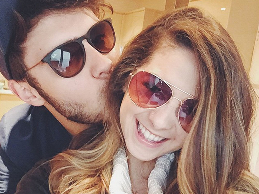 Zoella and alfie dating announcement