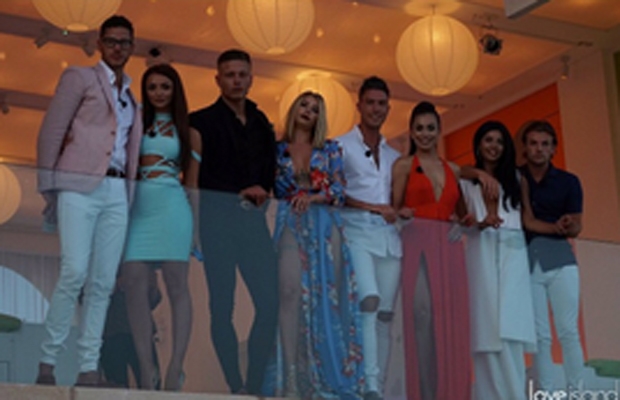 Cara De La Hoyde And Nathan Massey Reveal Upsetting Love Island News