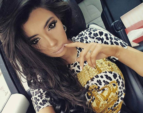 So CBB Viewers Think That Bear Is ‘Flirting’ With Aubrey Now…