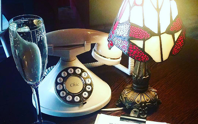 No More Checking Your Phone When You’re Out, The Gin Tub Bar Will Block Your Signal…