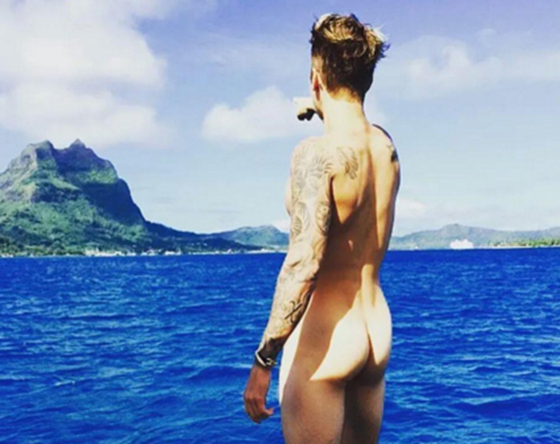 First Orlando Bloom, Now Justin Bieber Gets Naked On Holiday