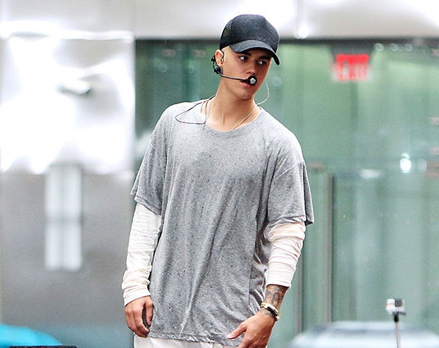 Justin Bieber Disappoints Fans In A Big Way At V Festival