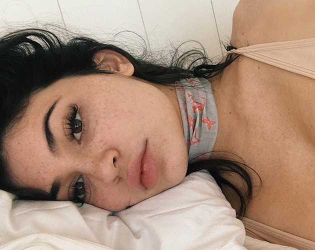 Kylie Jenner Resurfaces After Food Poisoning With A New Look