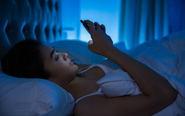 This Woman Texts Her Husband Everything He Says In His Sleep And It’s *Hilarious*