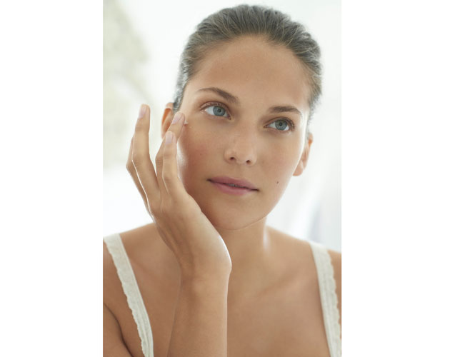 Bag Your Free ELEMIS Facial