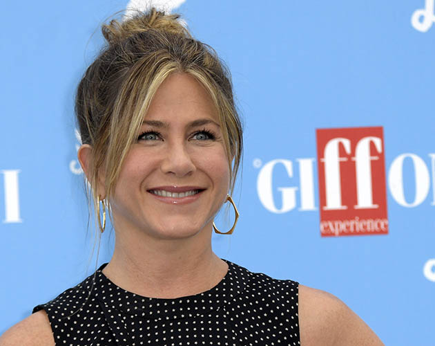 Jennifer Aniston’s Team Deny *That* Rumour In The Midst Of Brangelina’s Split