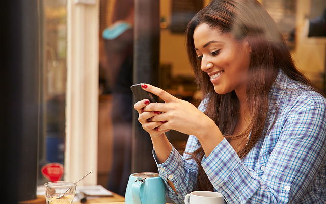 Three Alternative Dating Apps Because Tinder Is Pretty Much Ruined