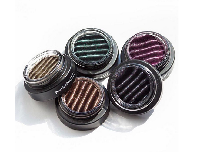 MAC’s New Spellbinder Eyeshadows Are Every Make-Up Lovers Dream