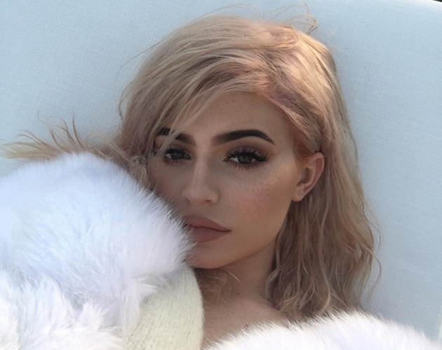 Brow Reading Is A Thing And The Kardashians *Love* It