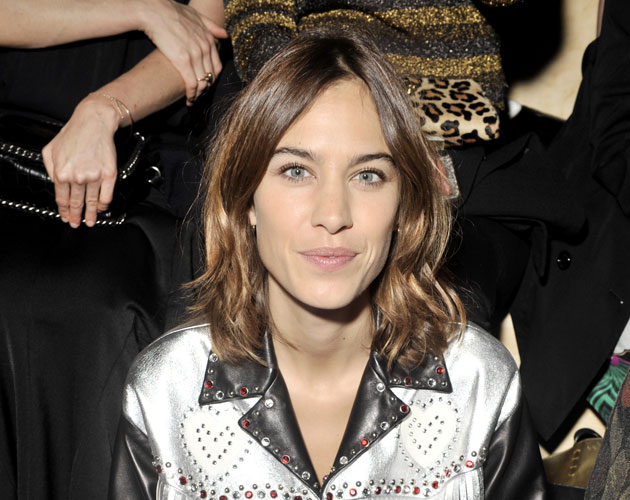3 Ways Alexa Chung Is Exactly Like Us