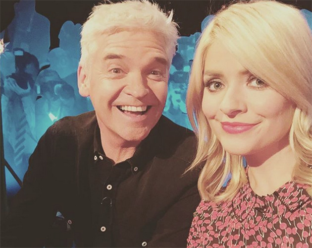 This Image Of Holly Willoughby And Phillip Schofield Has *Shocked* Fans