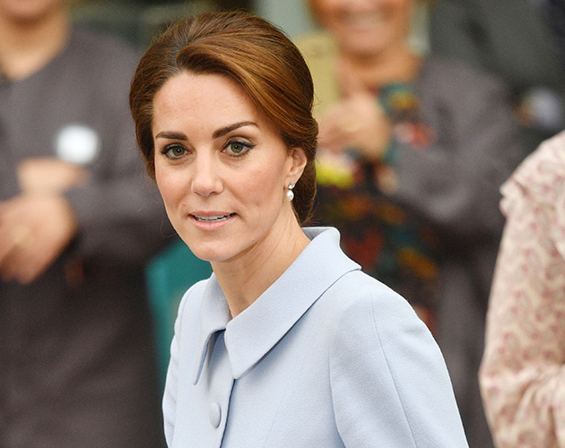 Kate Middleton Surprises Fans With Her Behaviour On Her Flight Home To London