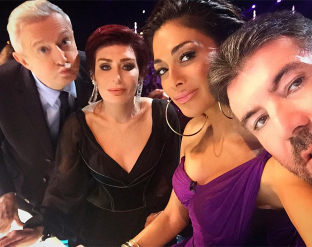 Nicole Scherzinger’s Legs Get All The Attention On The X Factor