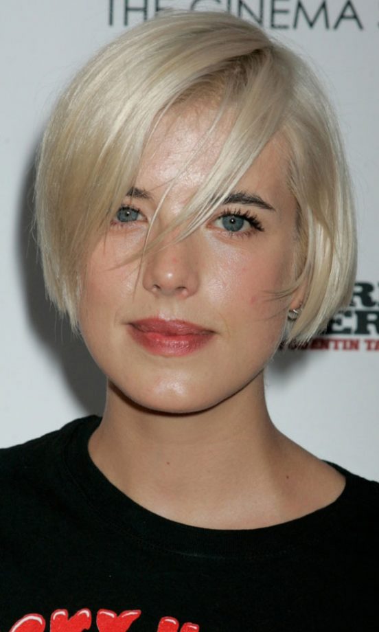 Agyness Deyn's Short Bob Hairstyle, August 2009