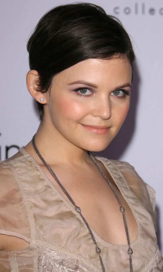 Ginnifer Goodwin's Super-Shiny Cropped Hairstyle, January 2010