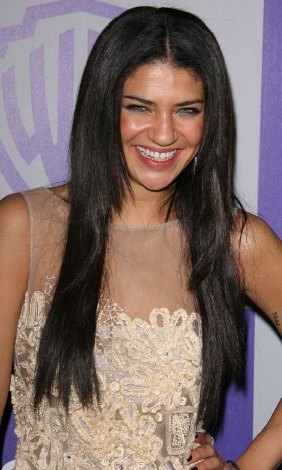 Jessica Szohr's Super-Long And Straight Hairstyle, January 2010