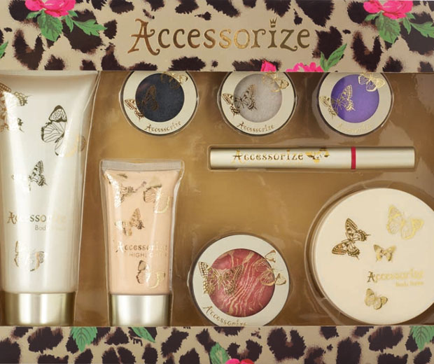 This gorgeous Accessorize gift set is available in the 3 for 2 offer at Superdrug
