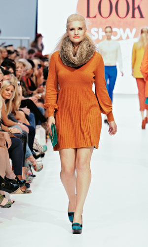 You could get this gorgeous dress, that was seen at The LOOK Show, from Dorothy Perkin's with this 30% discount.