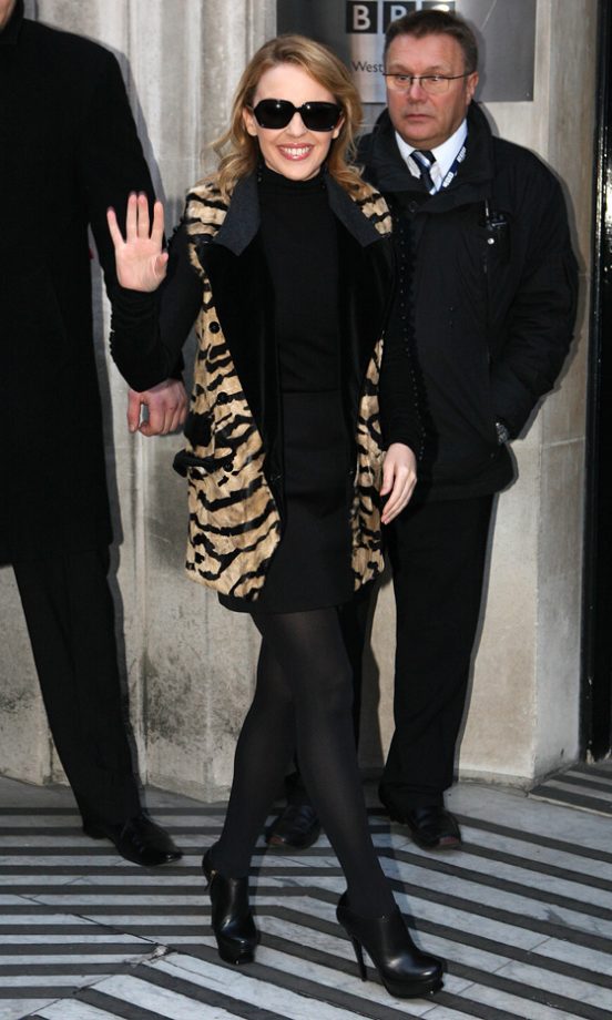 Kylie Minogue Works Fashion-Savvy Animal Magic In A Fab Dolce&Gabbana Coat, 2011