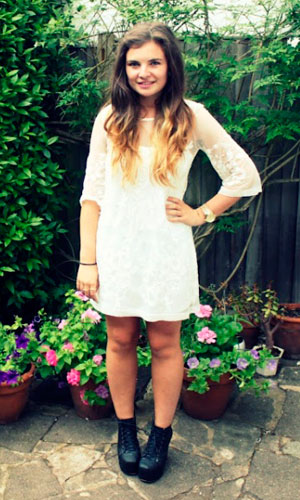 Upload your snaps to our street style fashion site and you could win!
