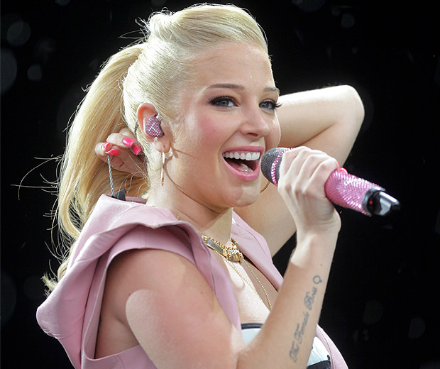 Tulisa performs at V Festival! Click through the gallery to see who else is there!