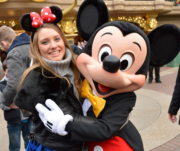 Ella Henderson grabbed Mickey Mouse for a quick snap with the paps