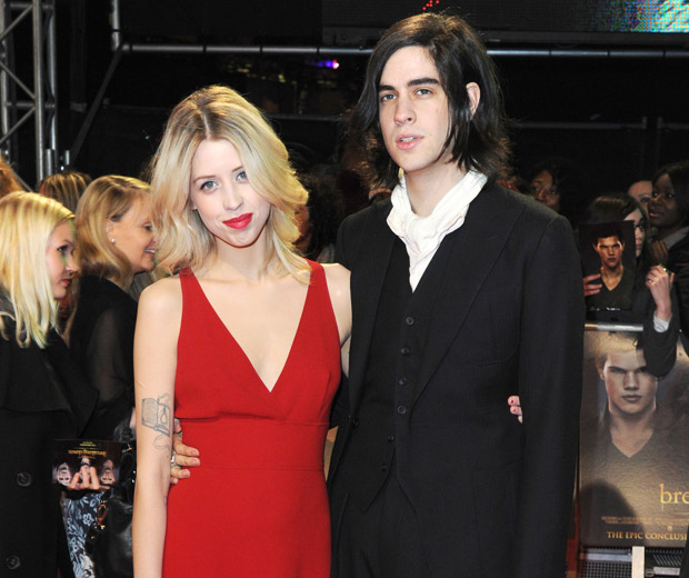 Peaches Geldof showed off her baby bump!