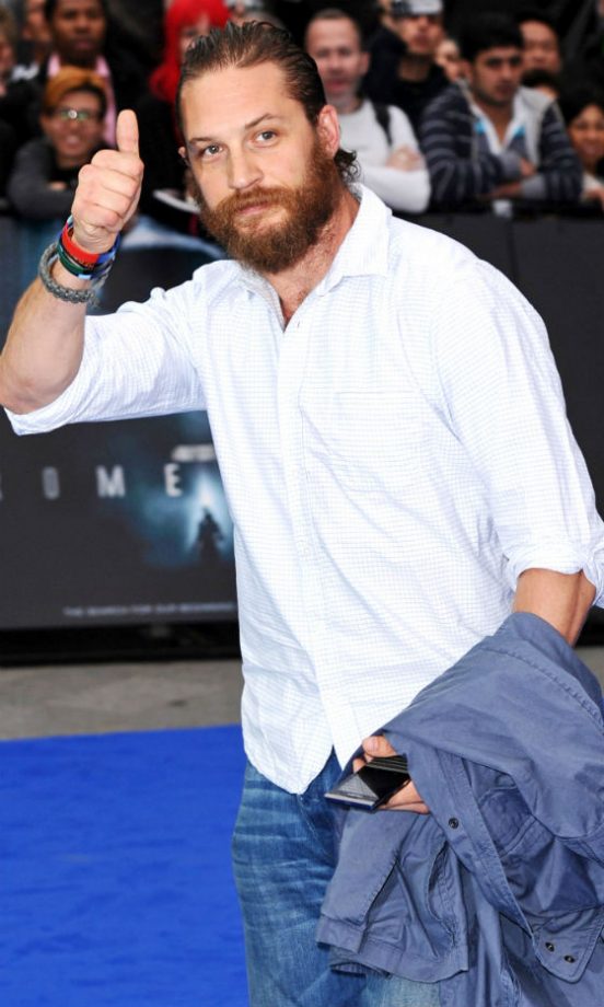Tom Hardy: Pinky Injury