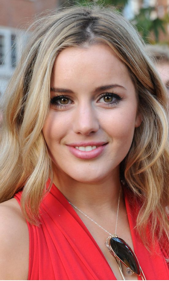 Caggie Dunlop Talks Collaborations