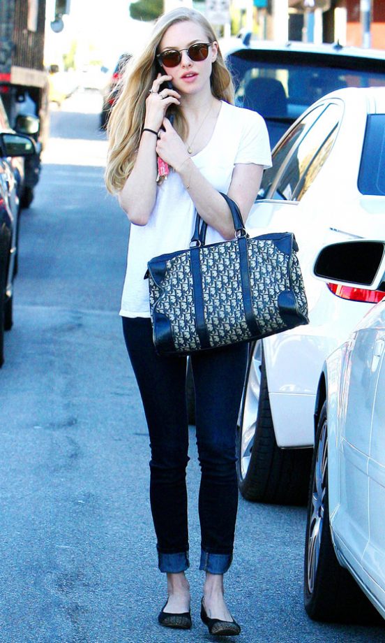 Amanda Seyfried Out In LA, 2013