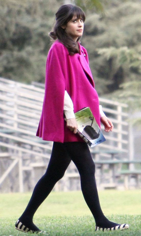 Zooey Deschanel Filing New Girl, 2013