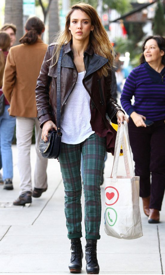 Jessica Alba Out In LA, 2012
