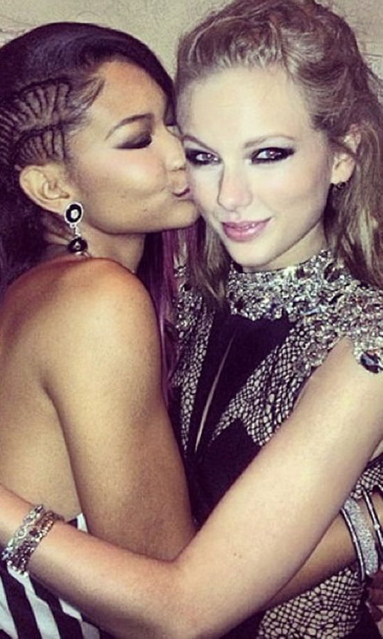 Taylor Swift And Chanel Iman, Met Gala, 2013