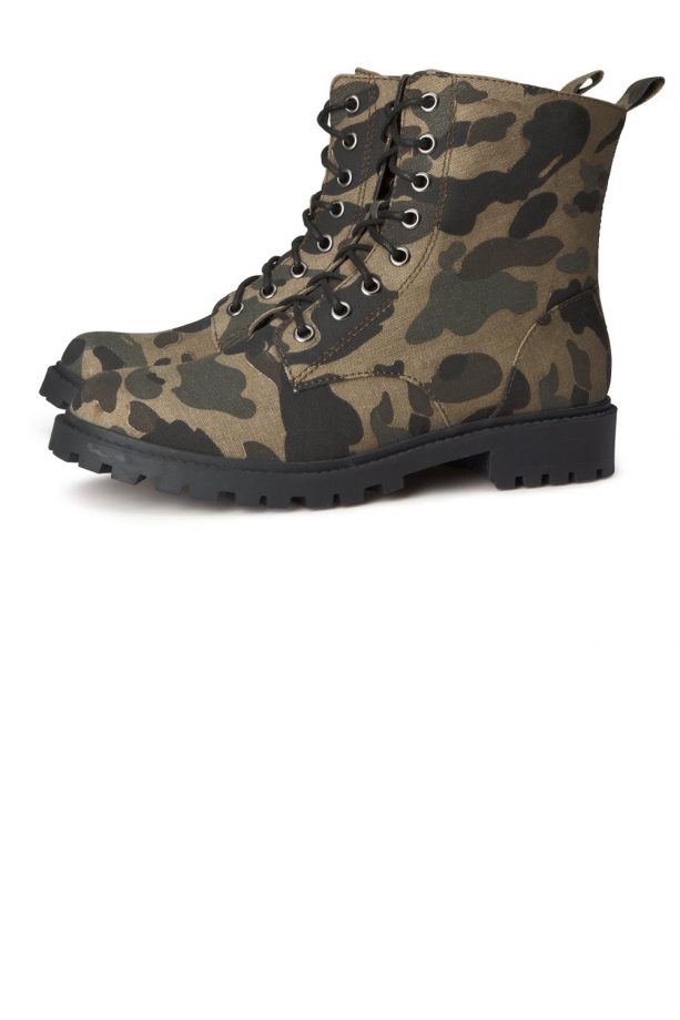 H&M Boots, £24.99