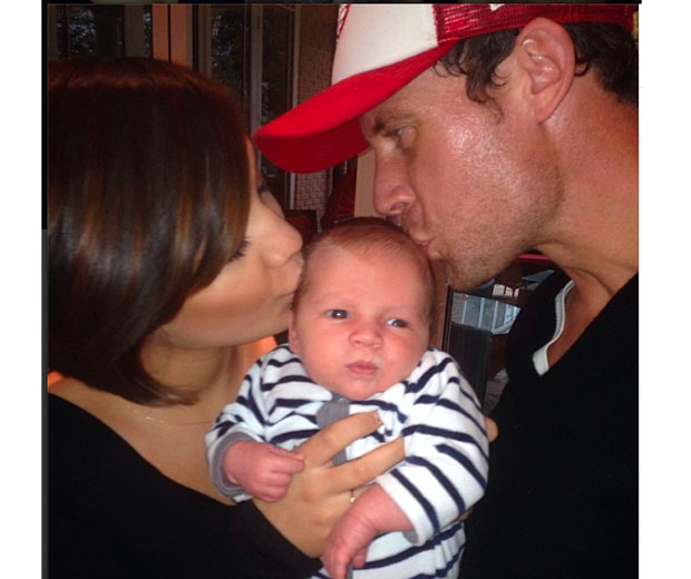 Frankie and Wayne have shared the first ever photo of baby Parker Bridge