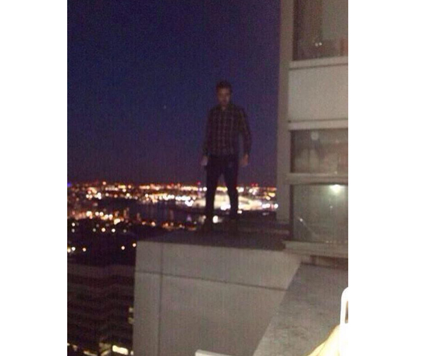 The balcony photo that landed Liam in hot water