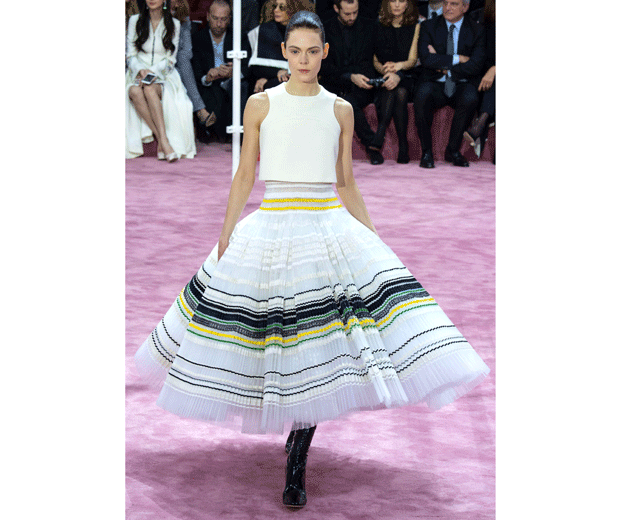 Watch the making of this beautiful Christian Dior SS15 Couture dress