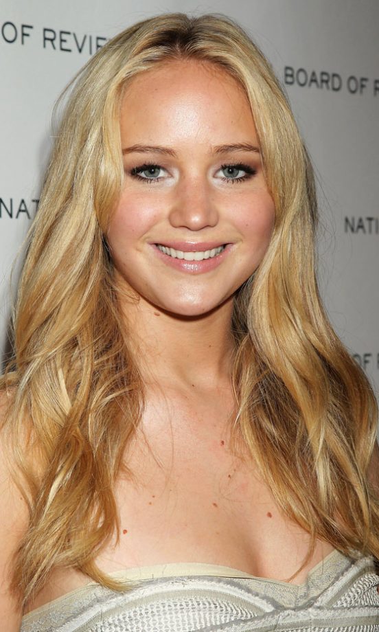 Long Haircut: Jennifer Lawrence's Simple Haircut Just Works, 2011