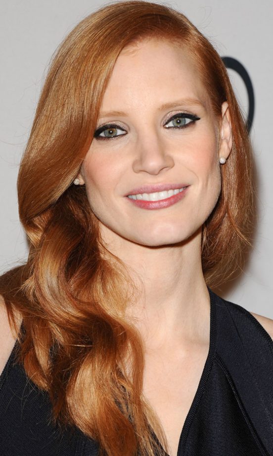 Long Haircut: Jessica Chastain's High-Shine Waves Get A Massive Thumbs Up From Us, 2013