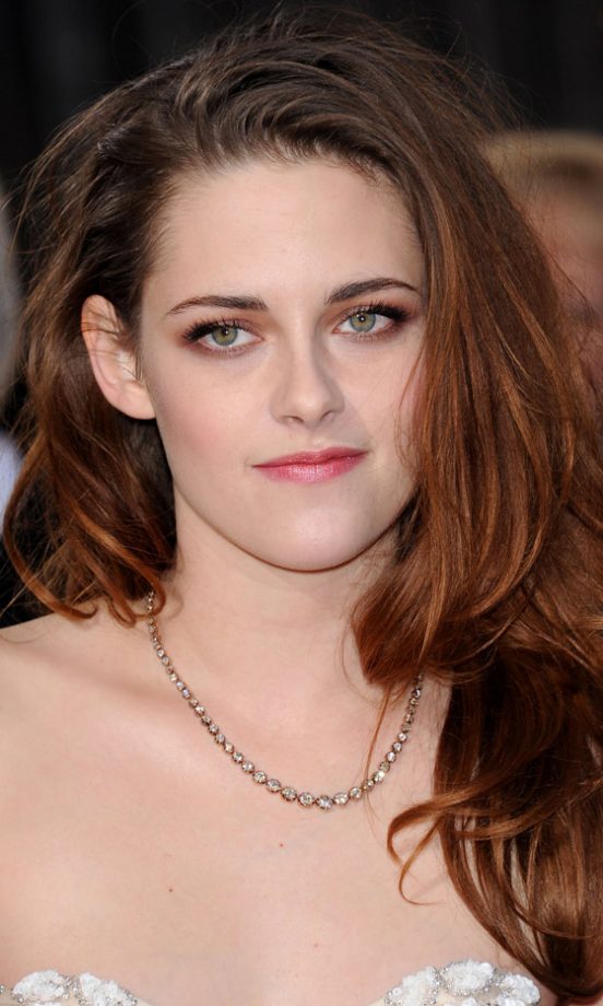 Long Haircut: Kristen Stewart's Trademark Bedhead Hairstyle, 2013