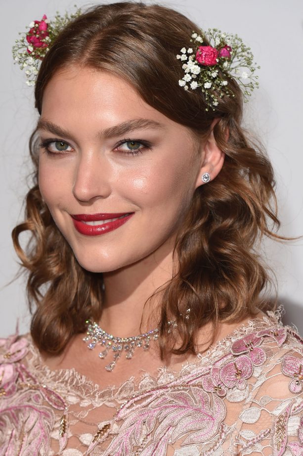 Arizona Muse Goes For A Floral Look At A Women For Women International Event, 2014