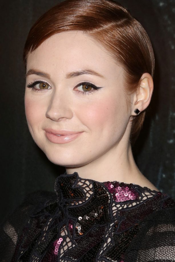 Karen Gillan Works A Side-Parting For The 'Oculus' LA Premiere, 2014